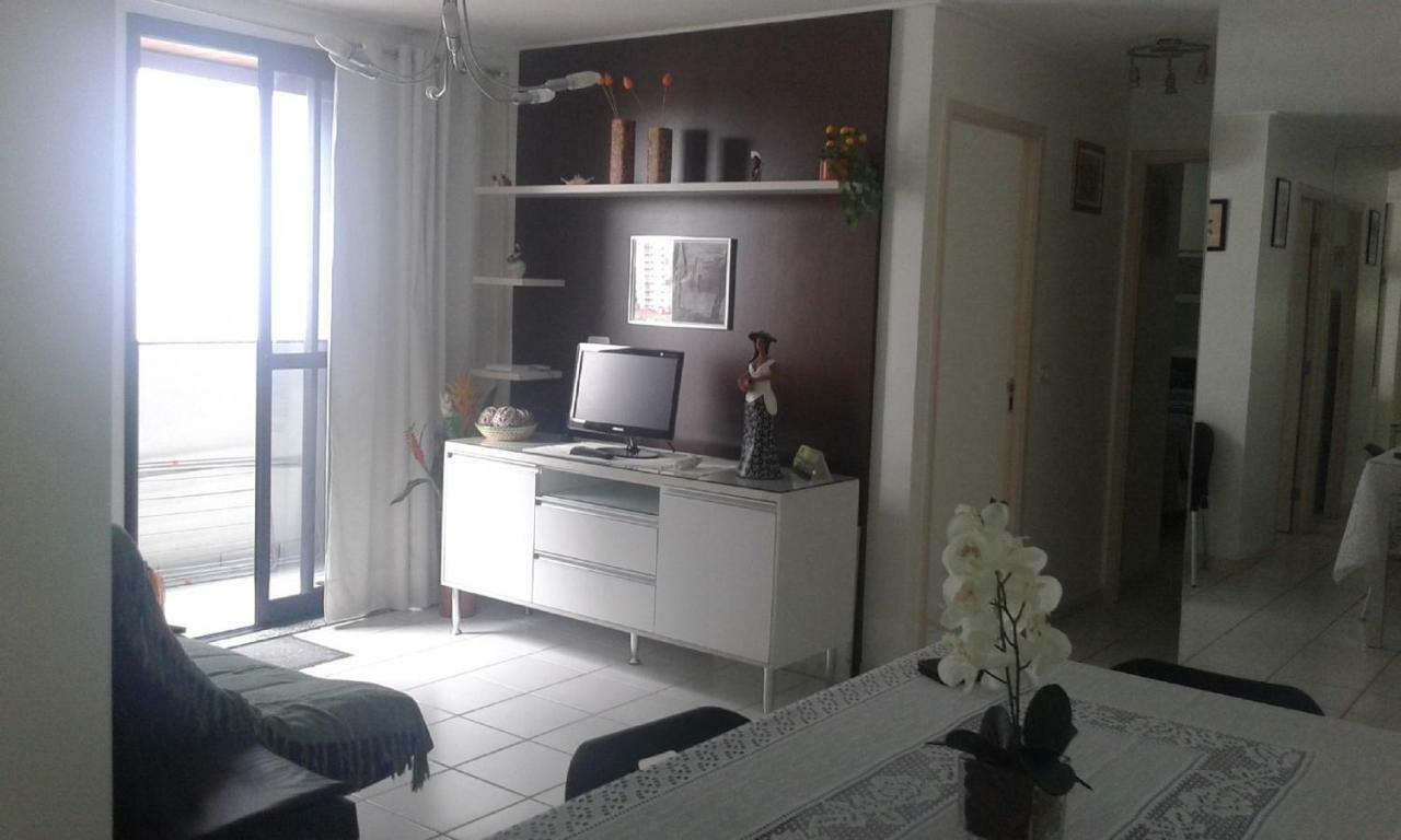Na Beira Mar De Pajucara - Edificio Neo 2 - Apartamento Com 02 Quartos - Tem Varanda- Vista Lateral Do Mar - Avenida Doutor Antonio Gouveia 1081- Consumo Eletrico E Pago No Ckeck-Out 1Kwh E 1,35 Reias Maceió 외부 사진